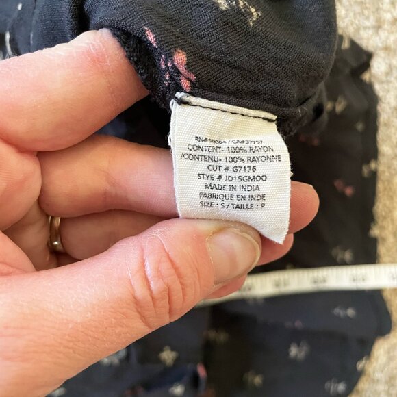 Billabong long sleeve woman triangle pattern dress flowy Size Small - Picture 5 of 7